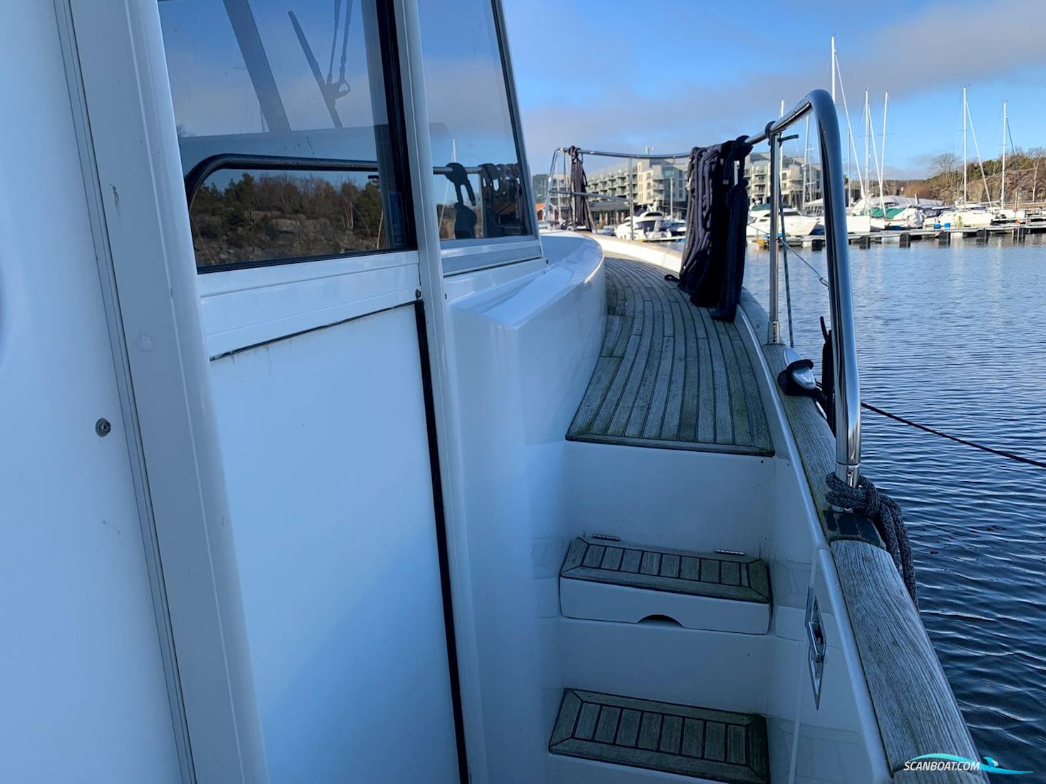 Beneteau Swift Trawler 42