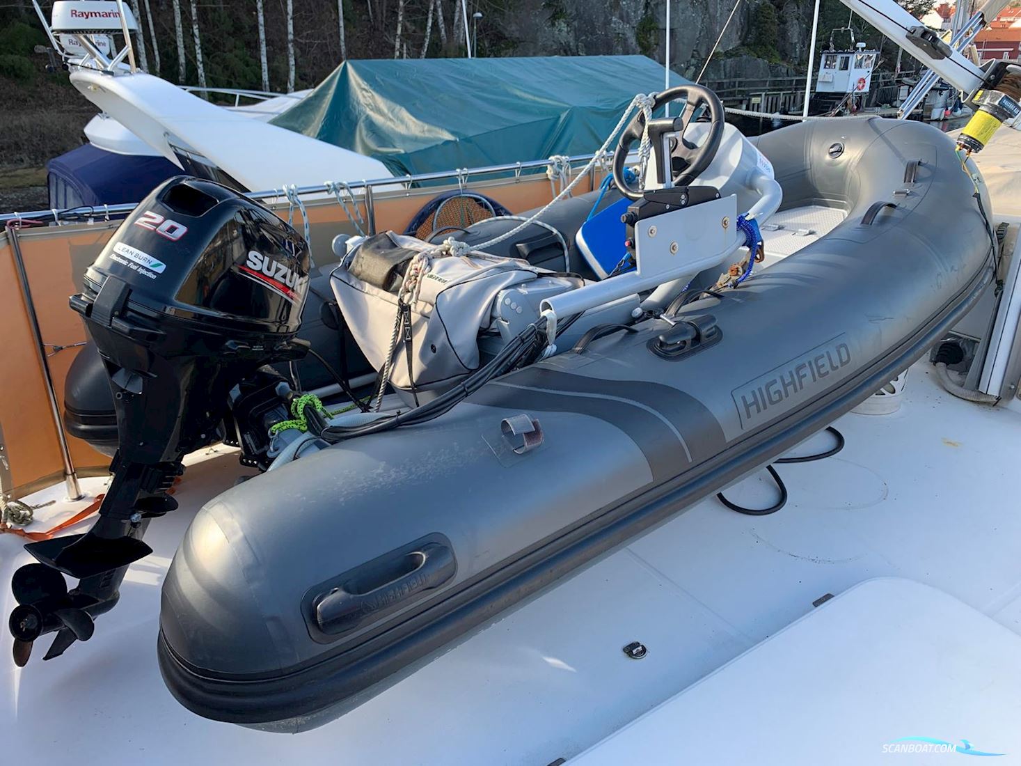 Beneteau Swift Trawler 42