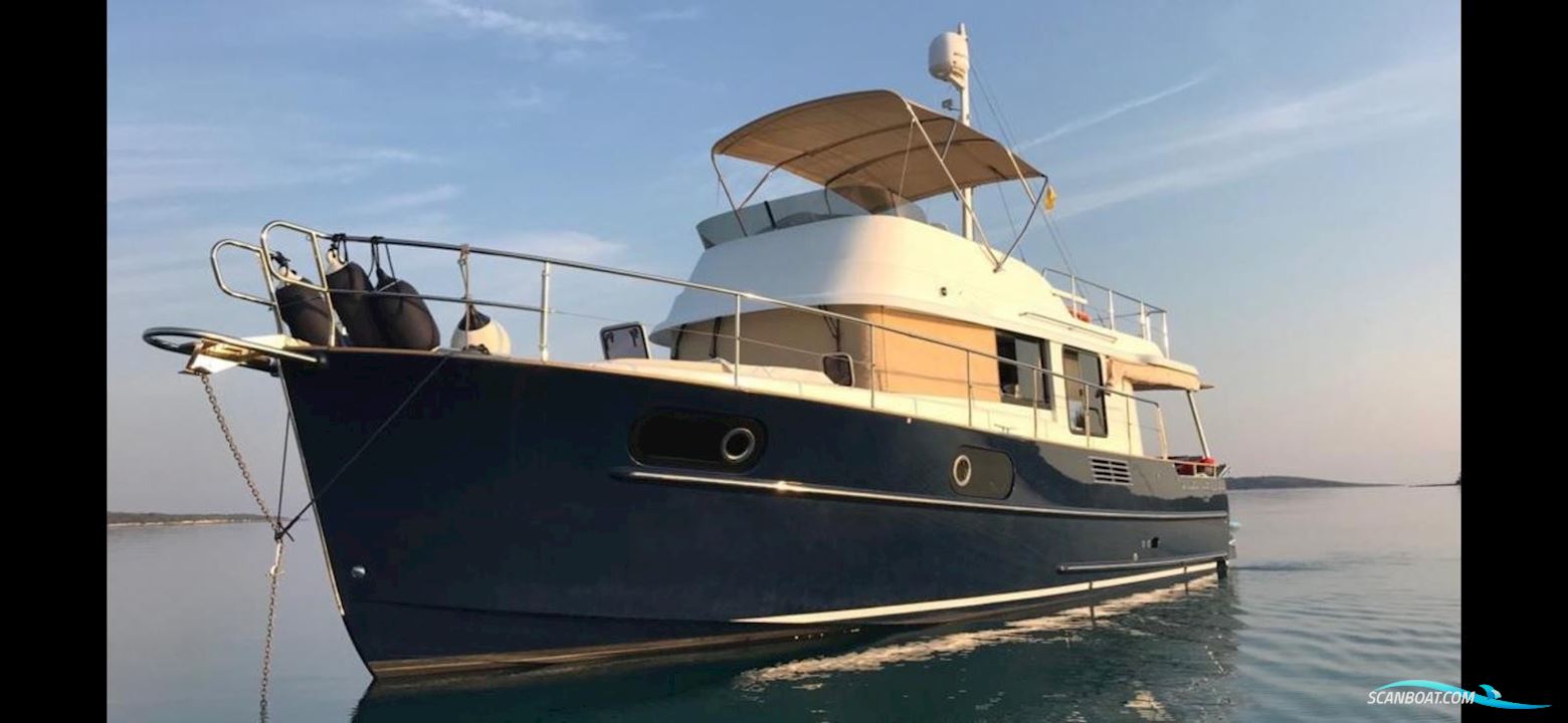Beneteau Swift Trawler 44