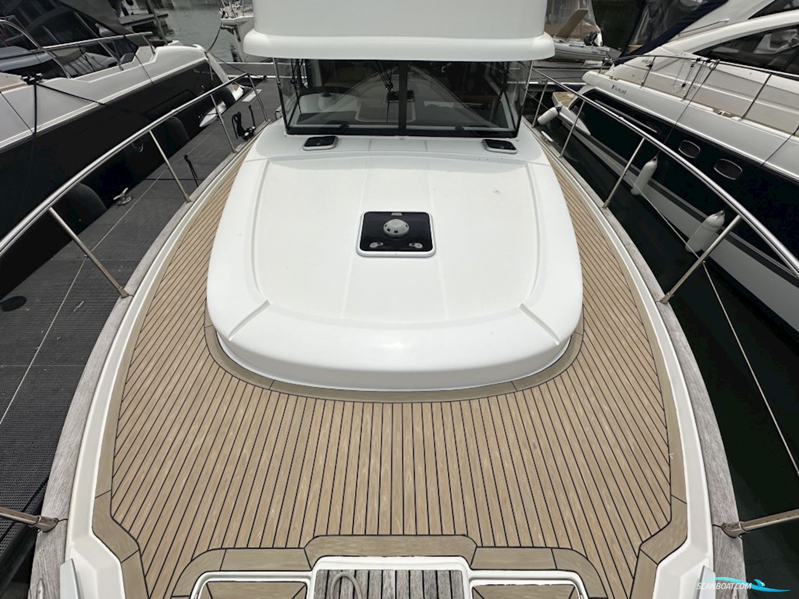 Beneteau Swift Trawler 44