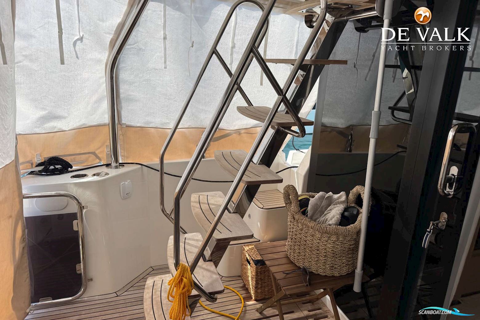 Beneteau Swift Trawler 48