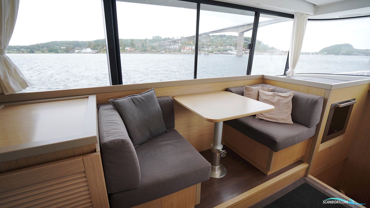 Beneteau Swift Trawler 50