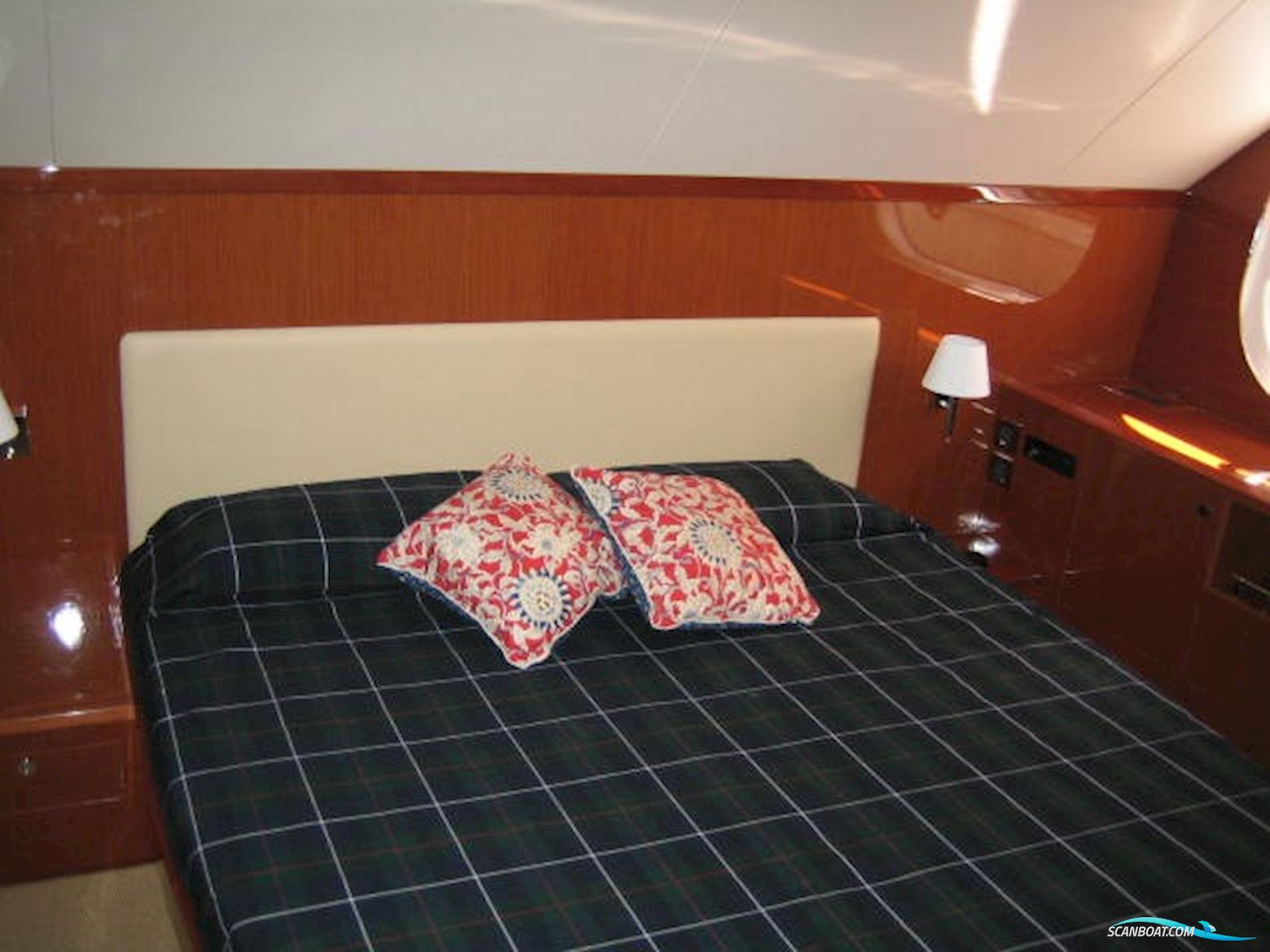 Beneteau Swift Trawler 52