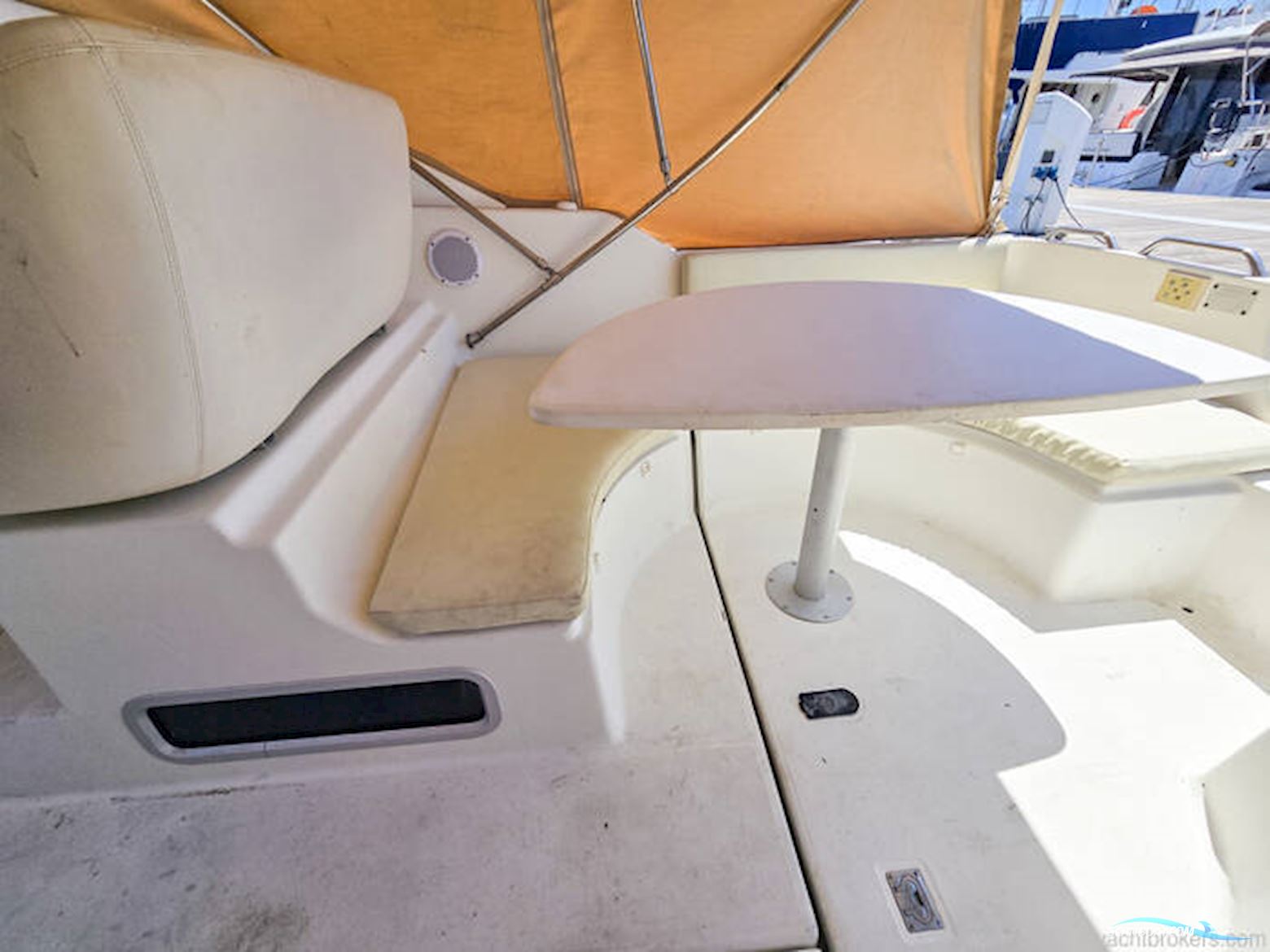 Beneteau Viva 920