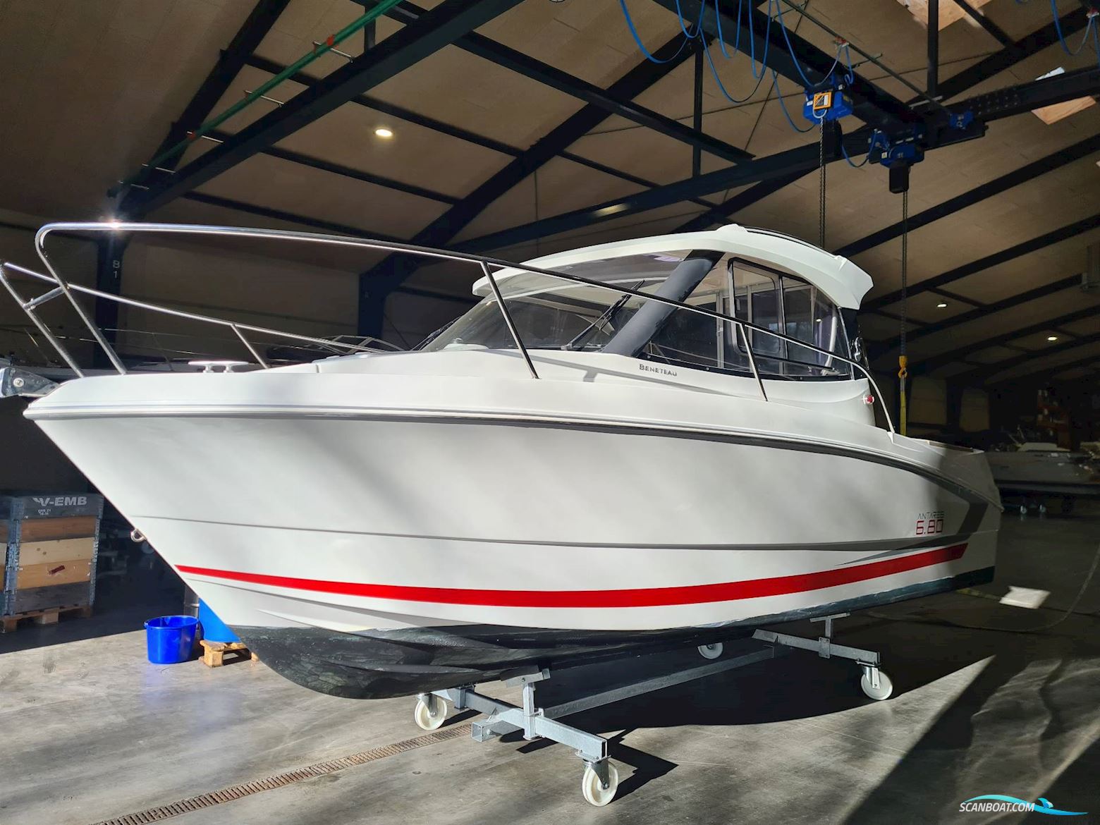 Beneteua Antares 6.80 - Yamaha F115/Udstyr