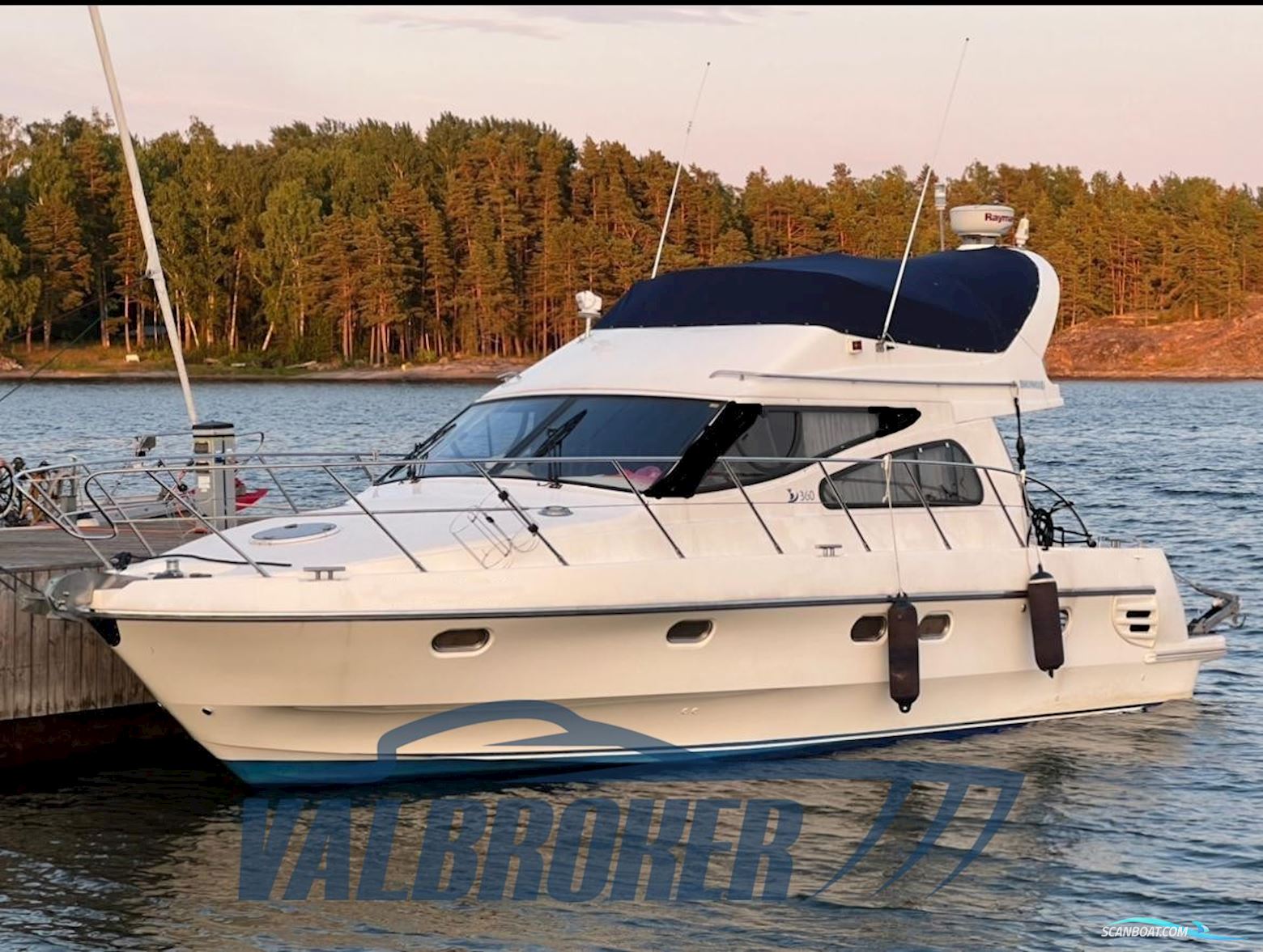 Birchwood 360 Motorbåt 2003, med Volvo Penta Kad44 motor, Finland