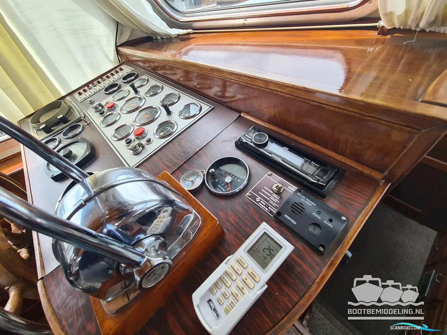 Blauwe Hand Kruiser 14.00 AK