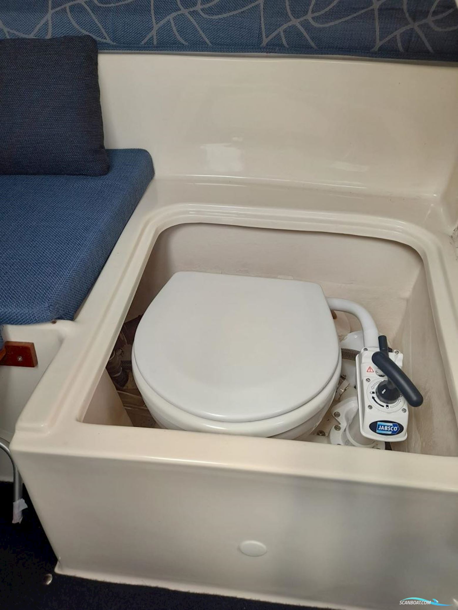 Blue Star Retro Cabin 22 Fisherboat