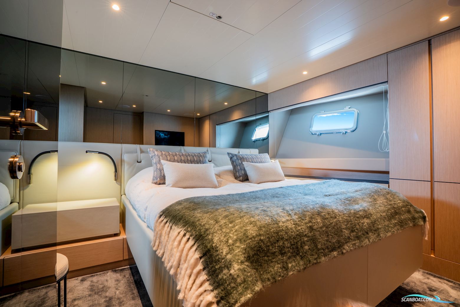 BLUEGAME BGX70 / BGX73