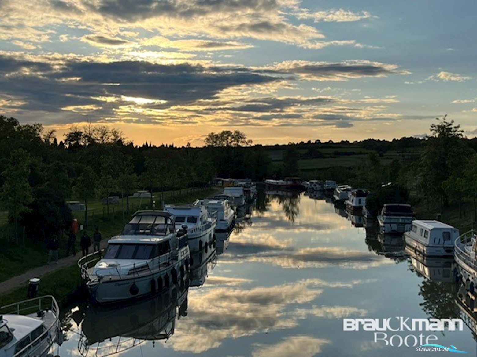 Boarncruiser New Line de Luxe 395