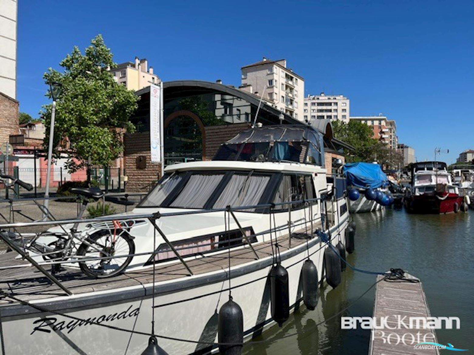 Boarncruiser New Line de Luxe 395