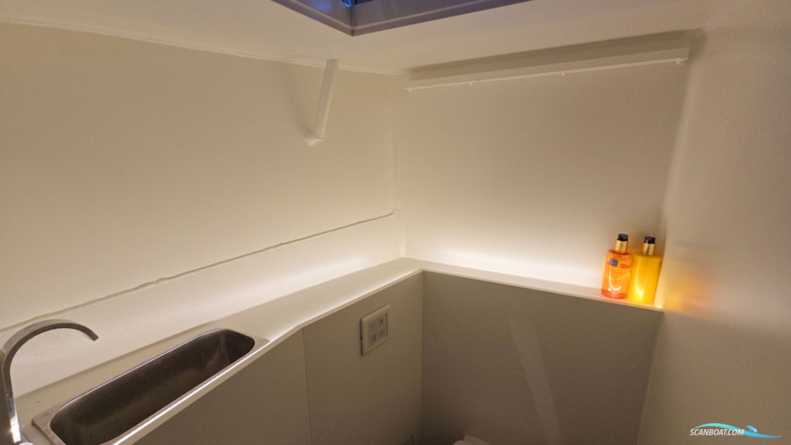 BOB Sloepen Explorer 1100