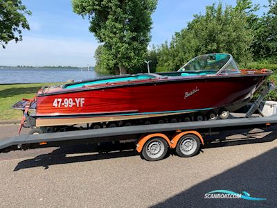 Boesch 580 Acapulco de Luxe Motorbåt 1967, med Boesch Marine 250 motor, Holland