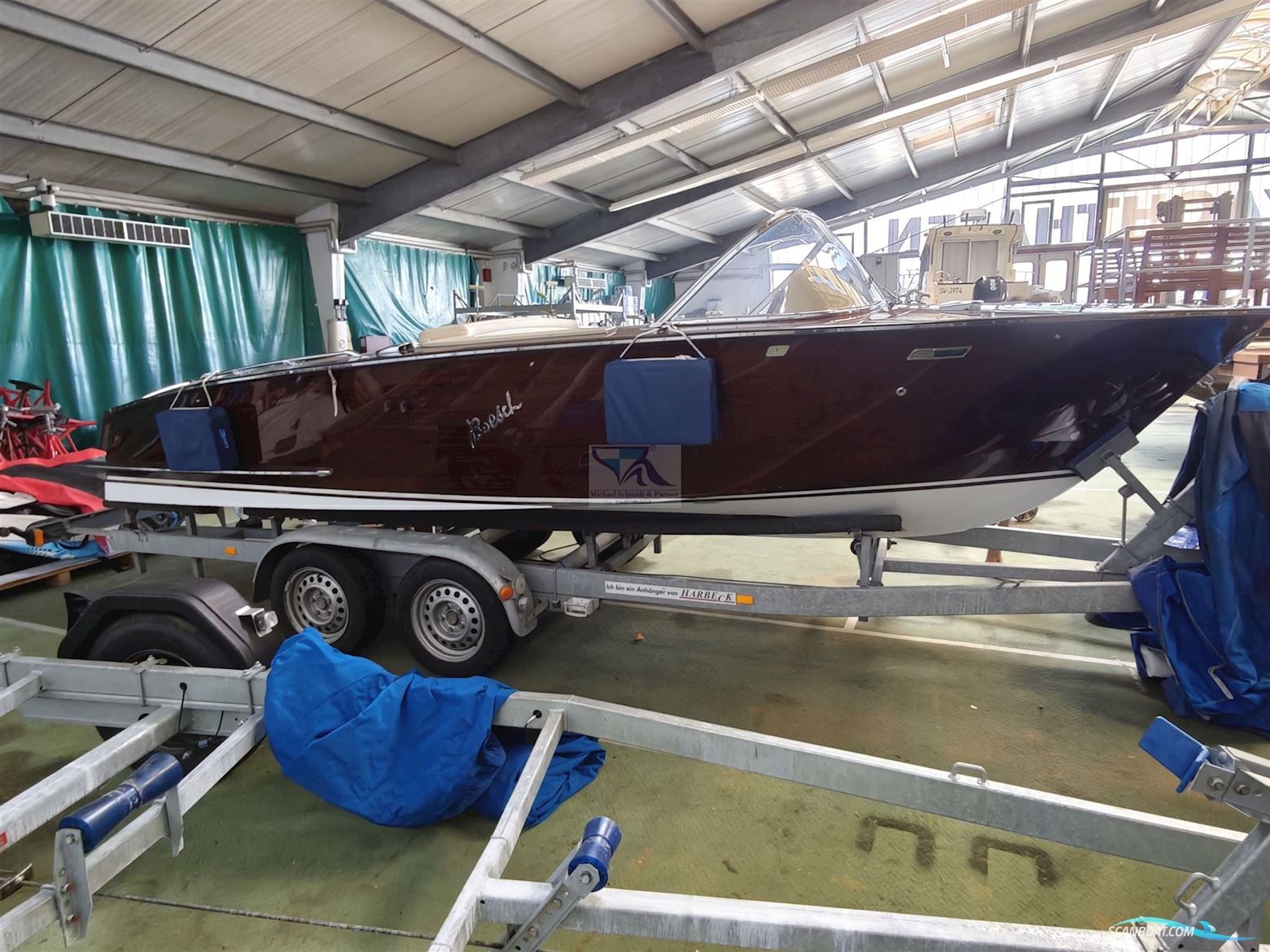 Boesch 590 Cabrio Deluxe Motorbåt 1994, med Crusader 350 V8 motor, Tyskland