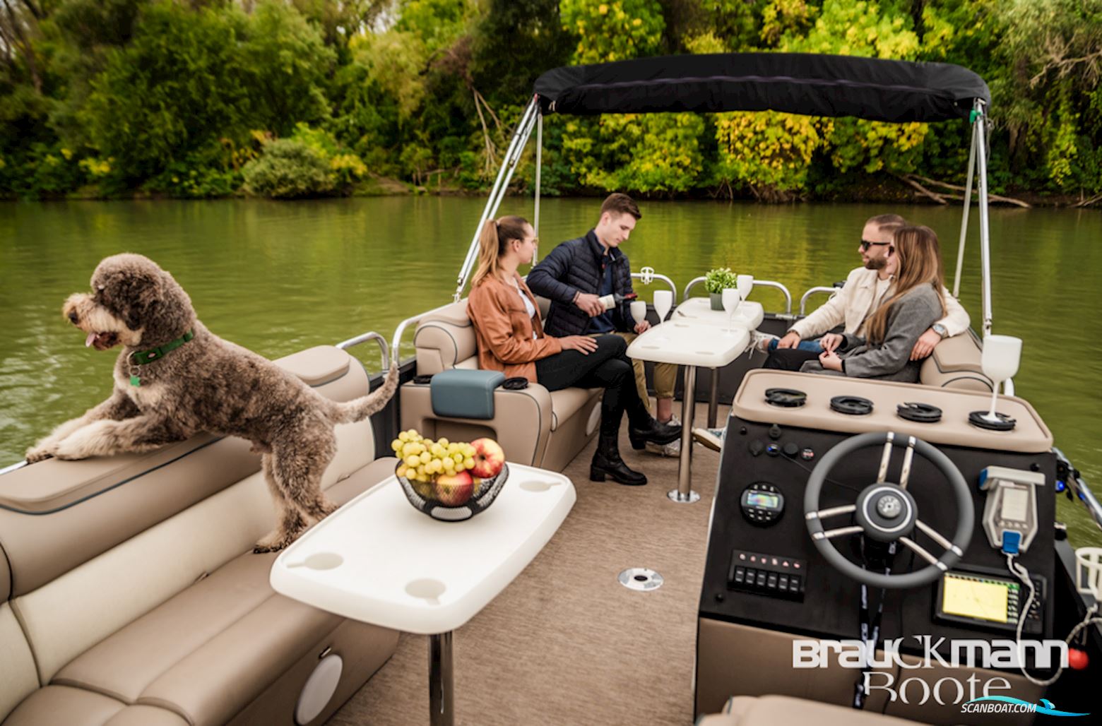 Bontoon Boat HU Passion Line Cat 625