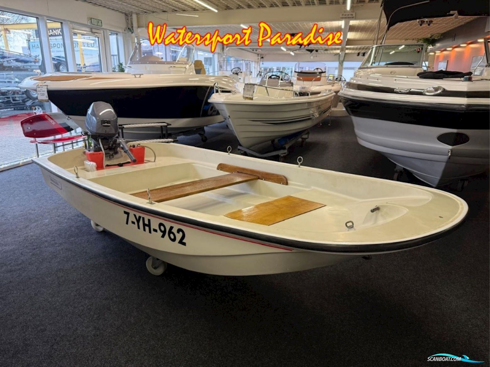 Boston Whaler 11 ft Motorbåt 1970, med Yamaha motor, Holland