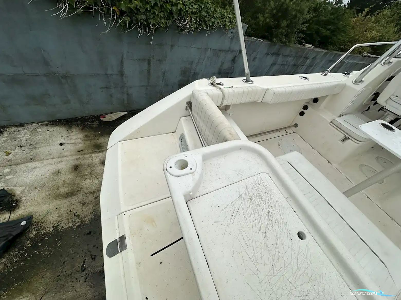 Boston Whaler 23 Conquest