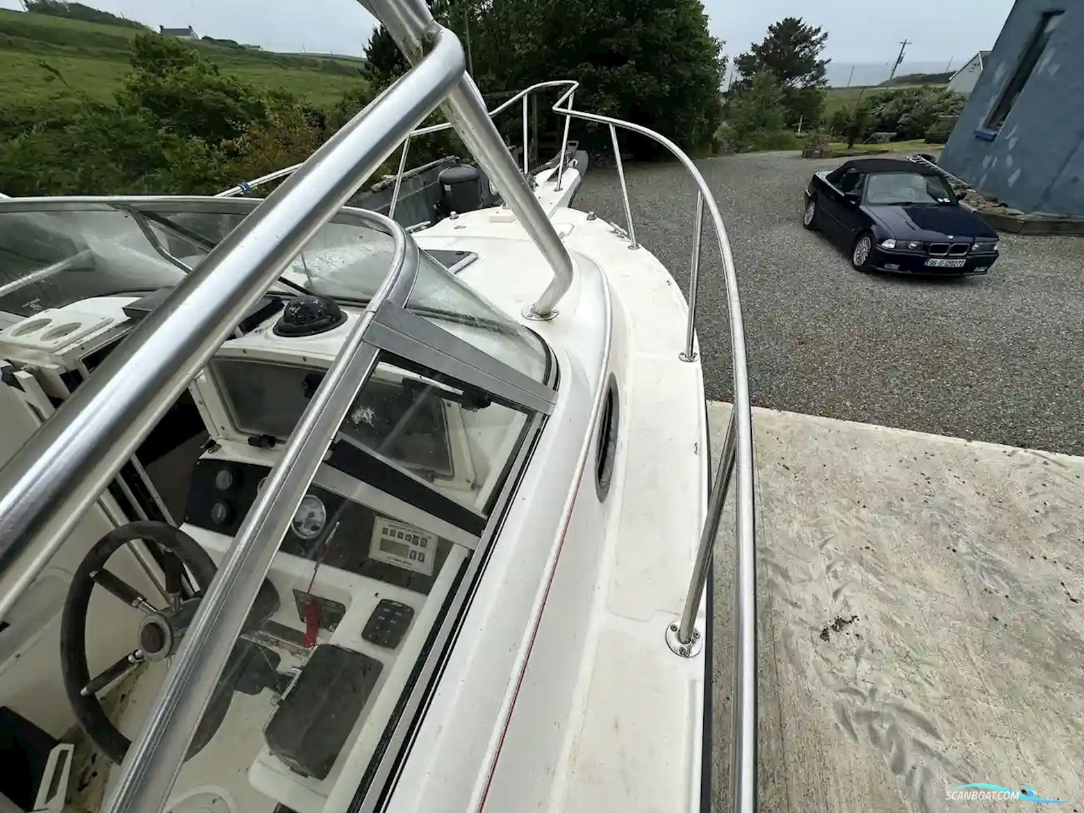 Boston Whaler 23 Conquest