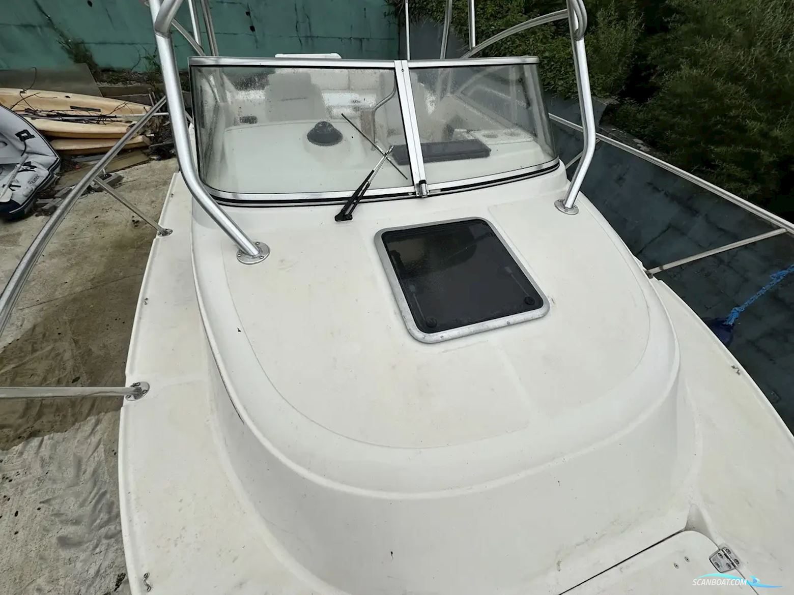 Boston Whaler 23 Conquest