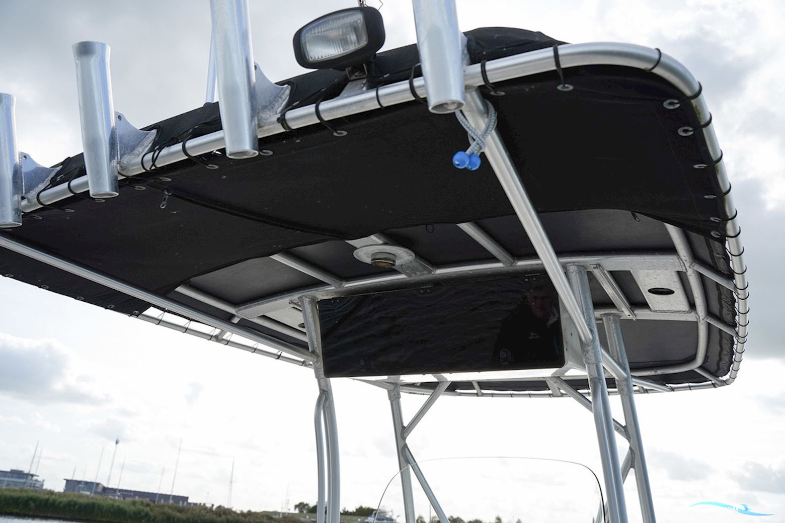 Boston Whaler 270 Outrage