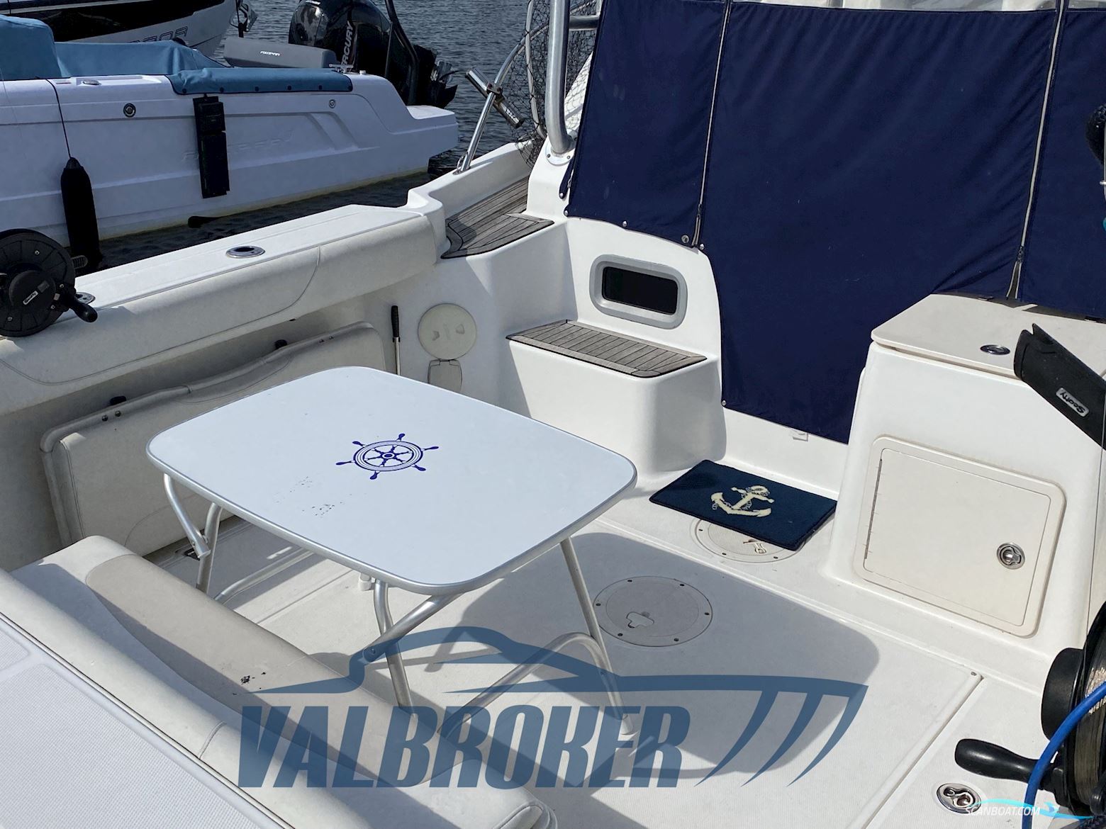 Boston Whaler 285 CONQUEST