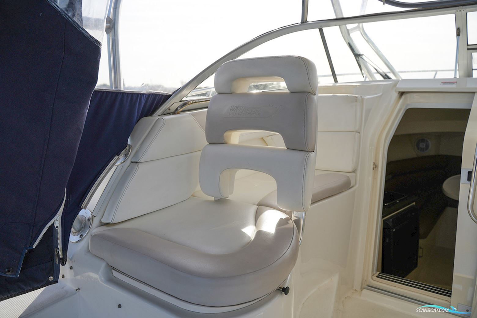 Boston Whaler 285 Conquest