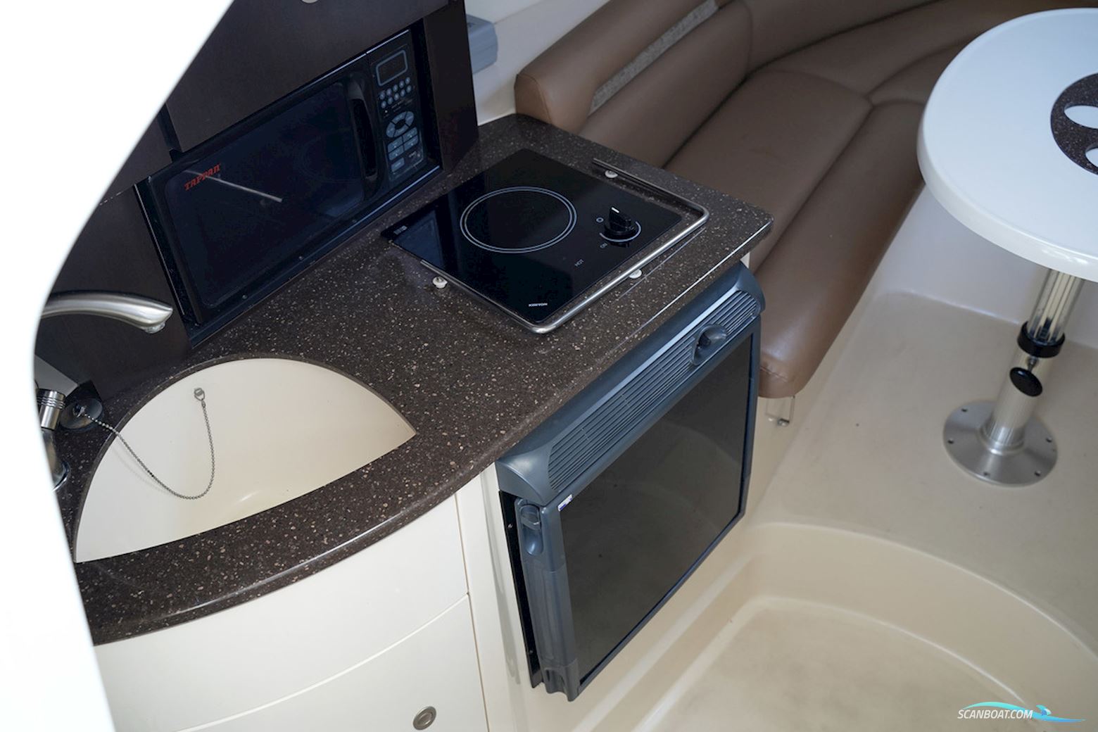 Boston Whaler 285 Conquest