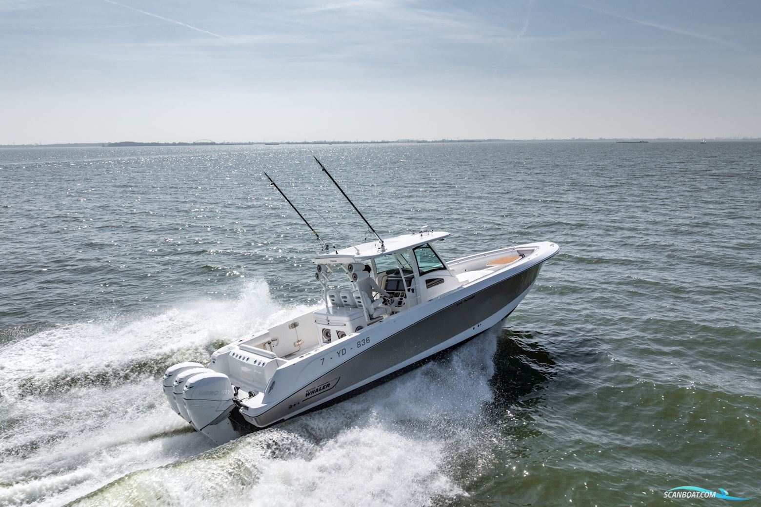 Boston Whaler 370 Outrage