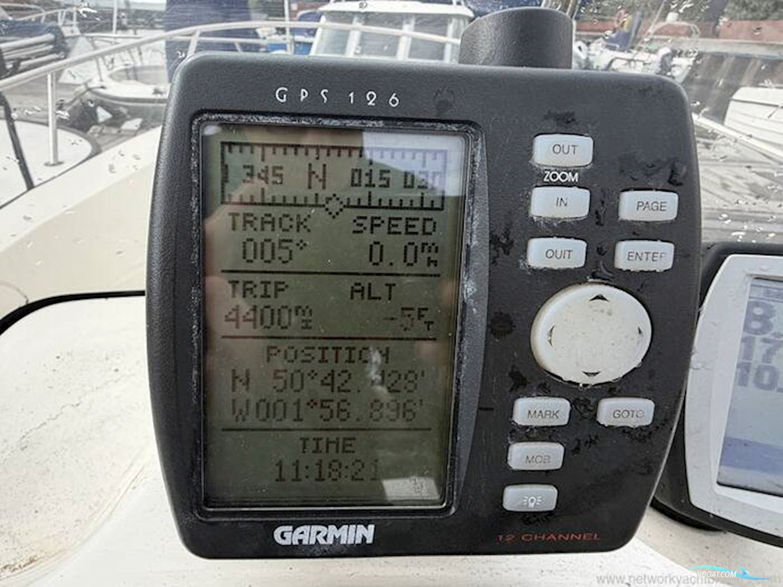 Boston Whaler Dauntless 18