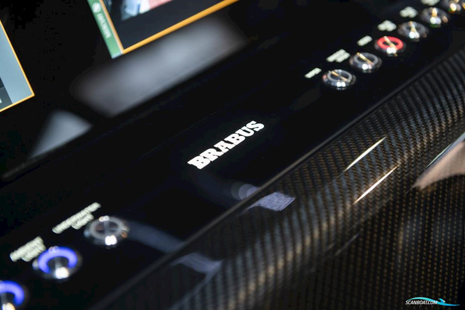 Brabus Shadow 1000 Cross Cabin