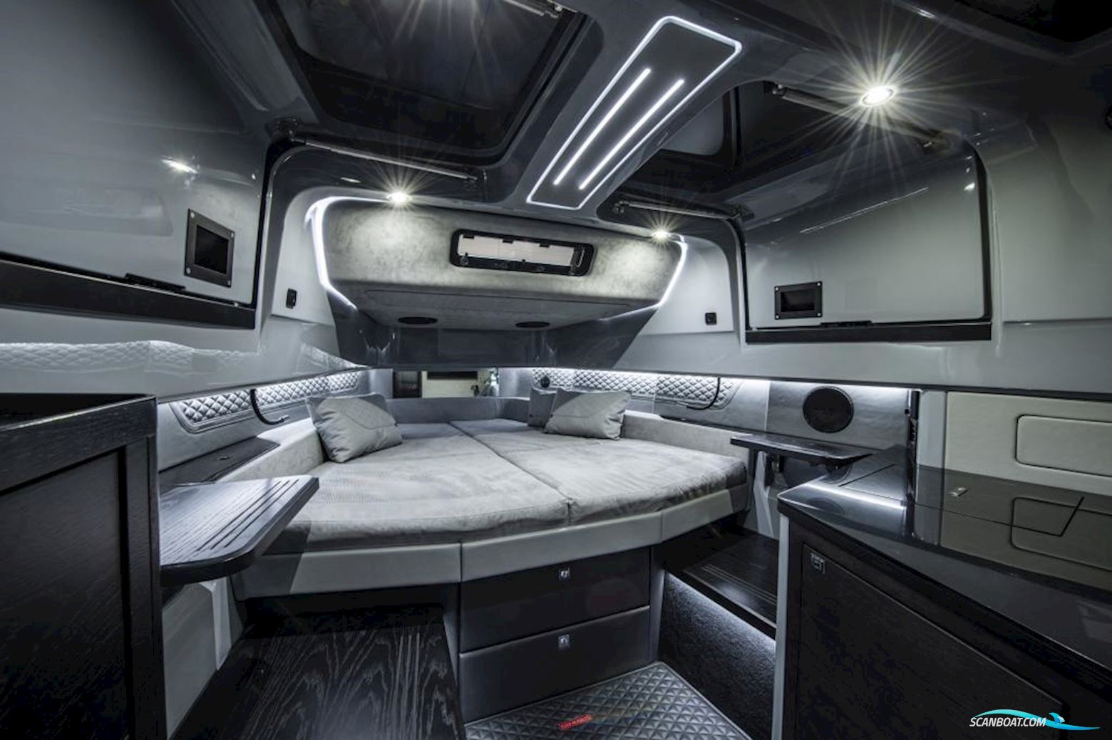 Brabus Shadow 1200 Cross Cabin