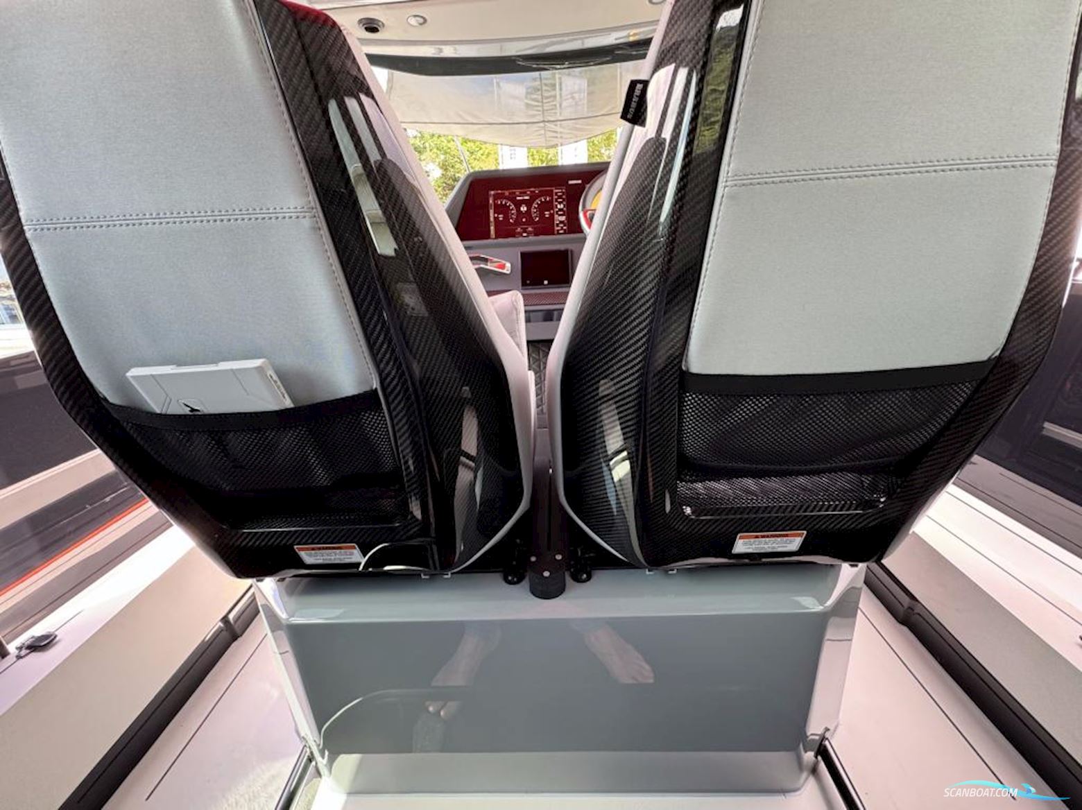 Brabus Shadow 500 Cabin