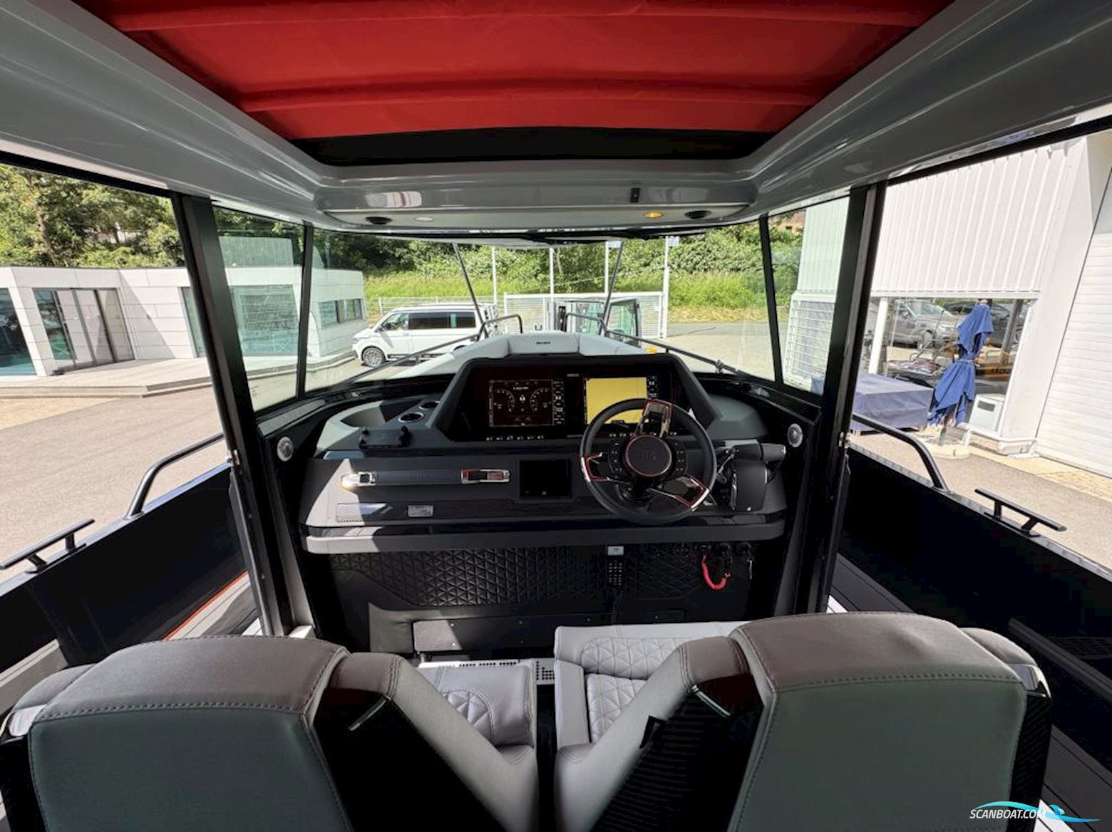 Brabus Shadow 500 Cabin