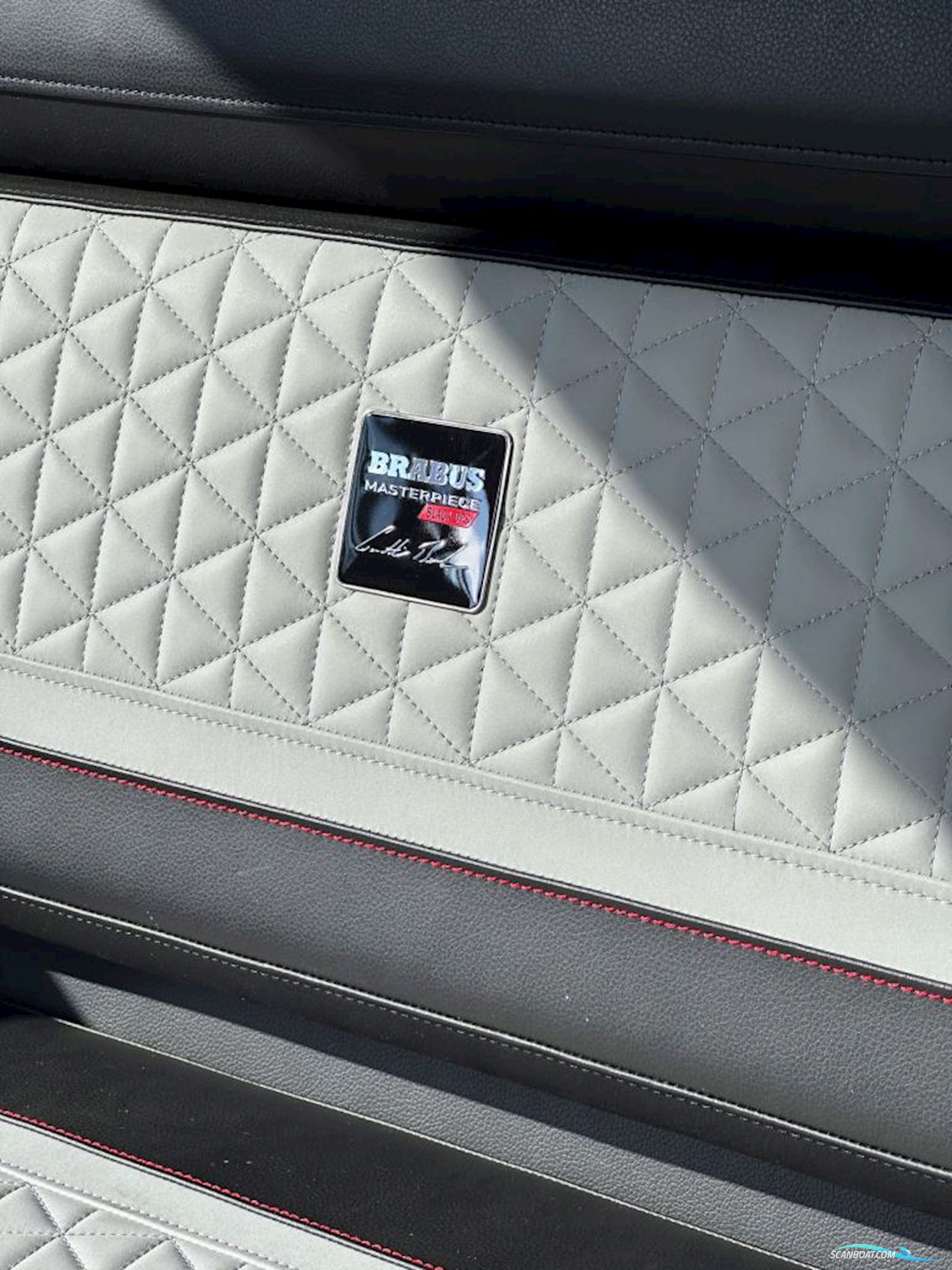 Brabus Shadow 900 Cross Cabin