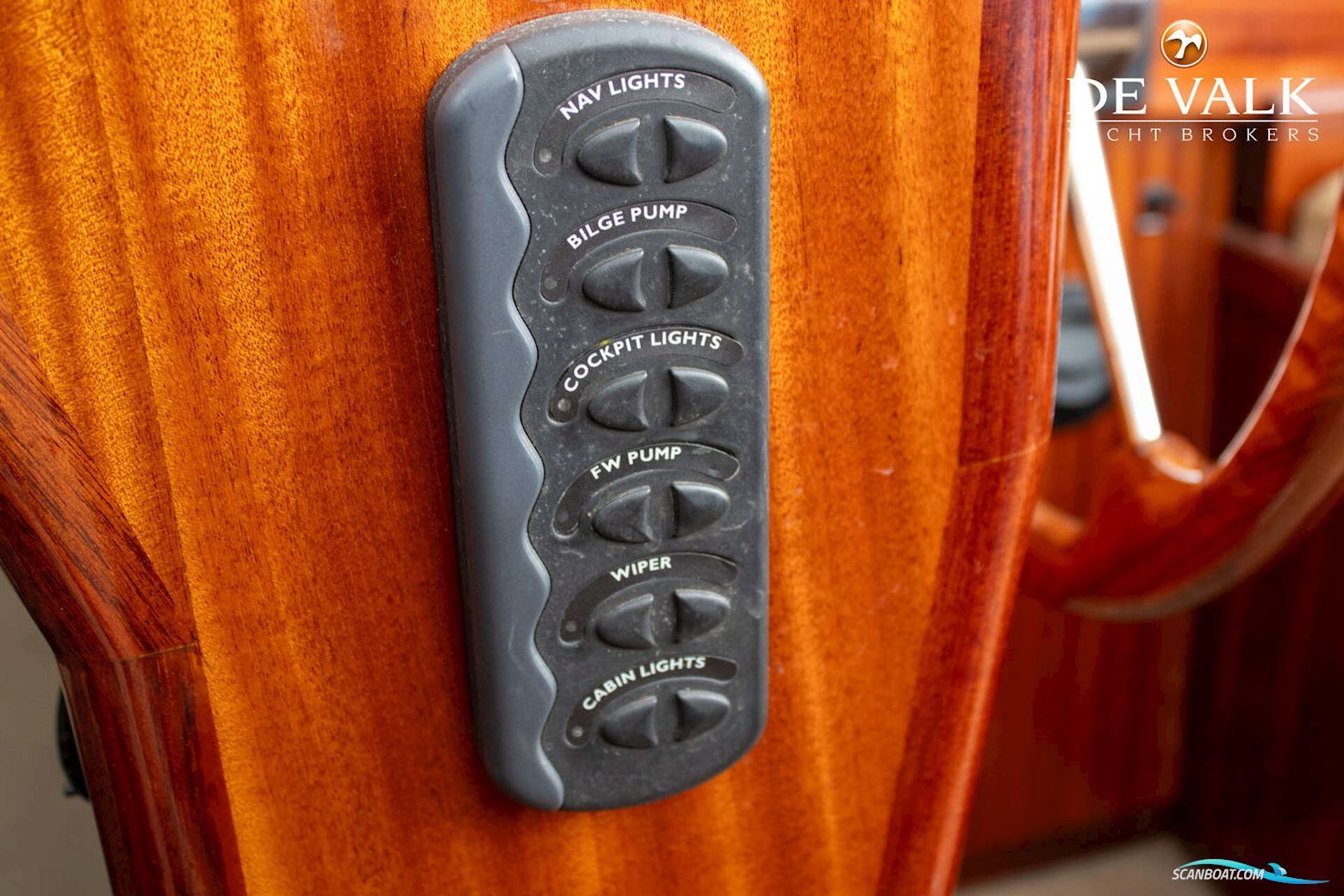 BRANDARIS Barkas 900 Suite