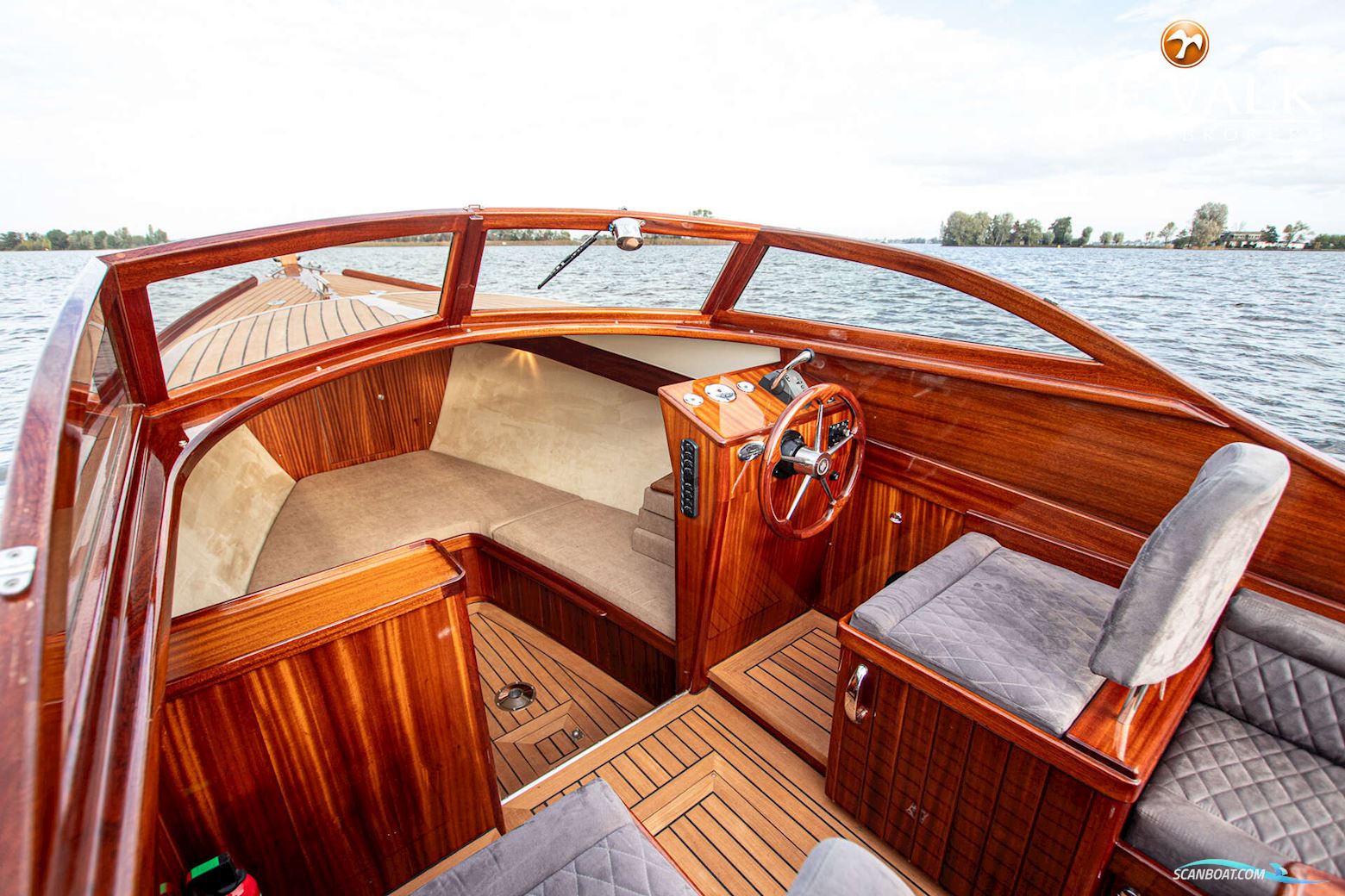 BRANDARIS Barkas 900 Suite