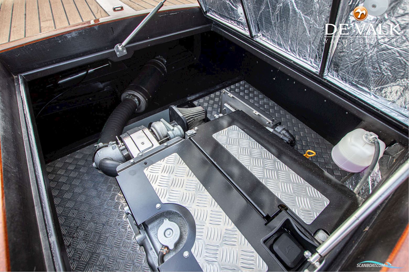 BRANDARIS Barkas 900 Suite