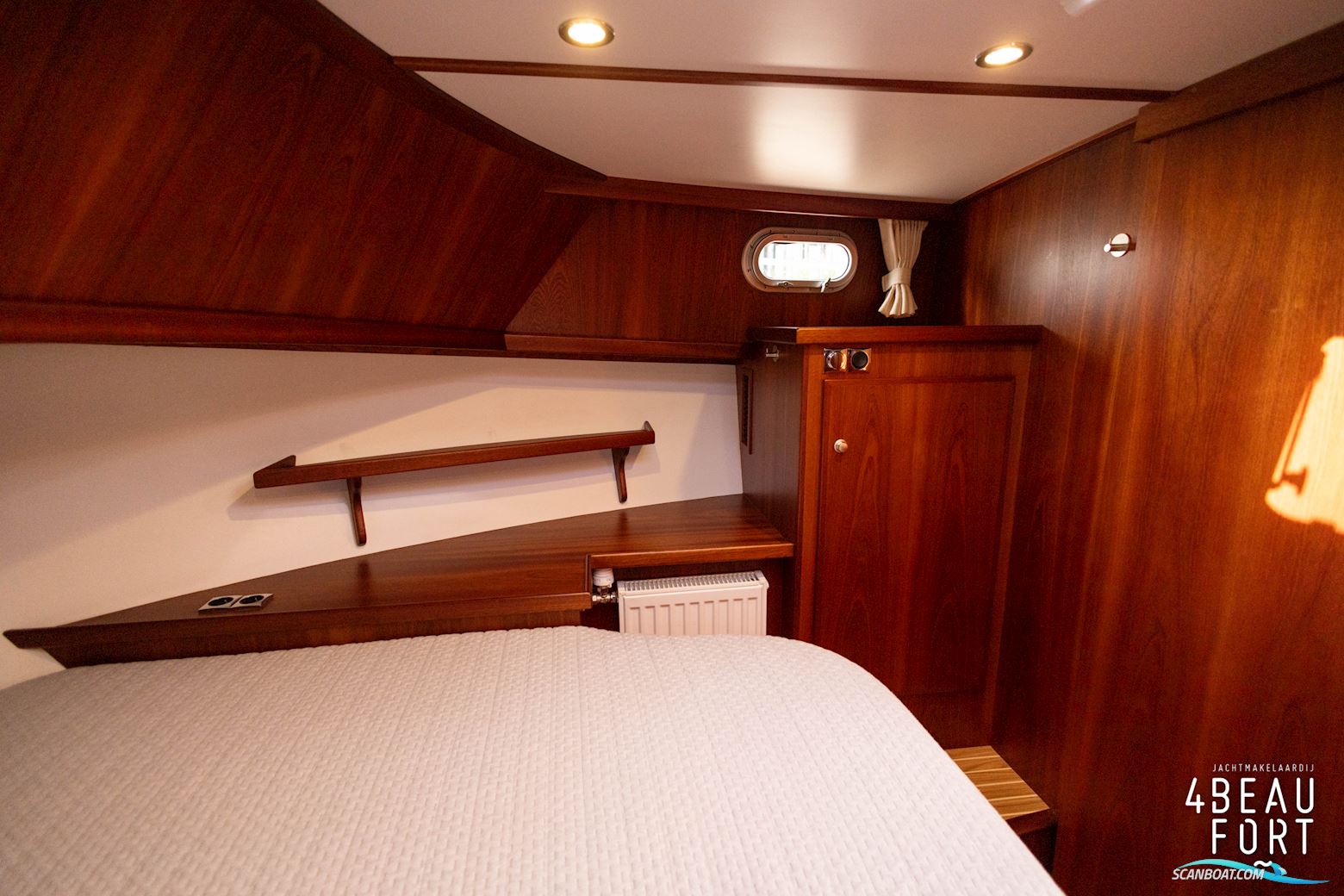 Brandsma Luna 37