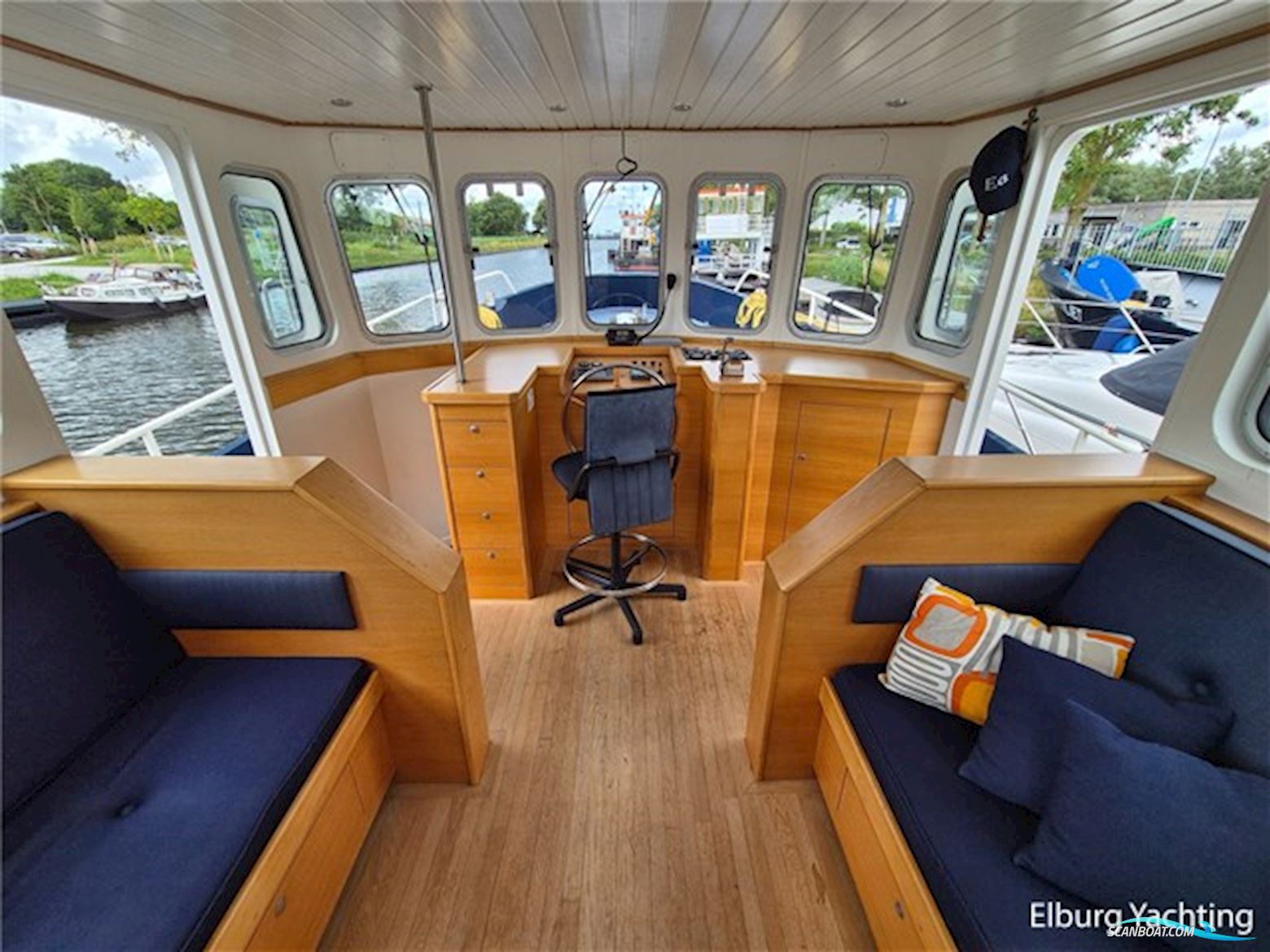 Bronsveen Spitsgatkotter 14.98 