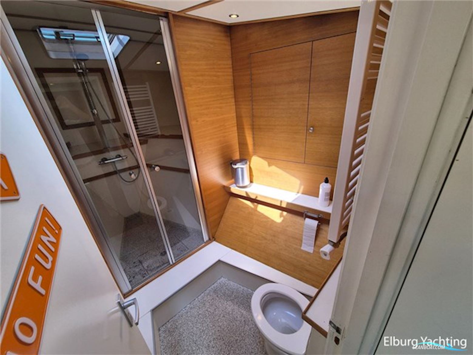 Bronsveen Spitsgatkotter 14.98 