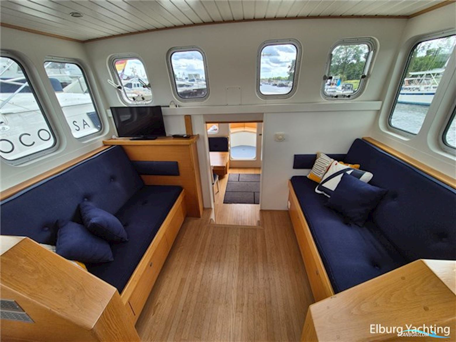 Bronsveen Spitsgatkotter 14.98