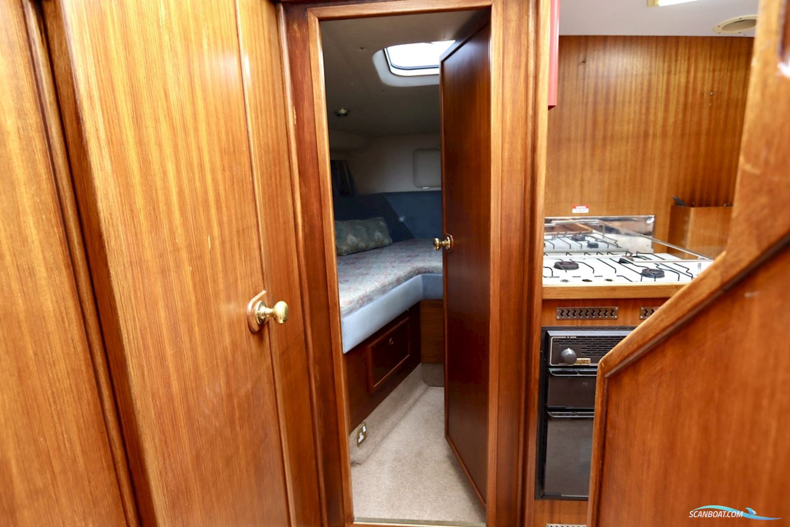 Broom 33