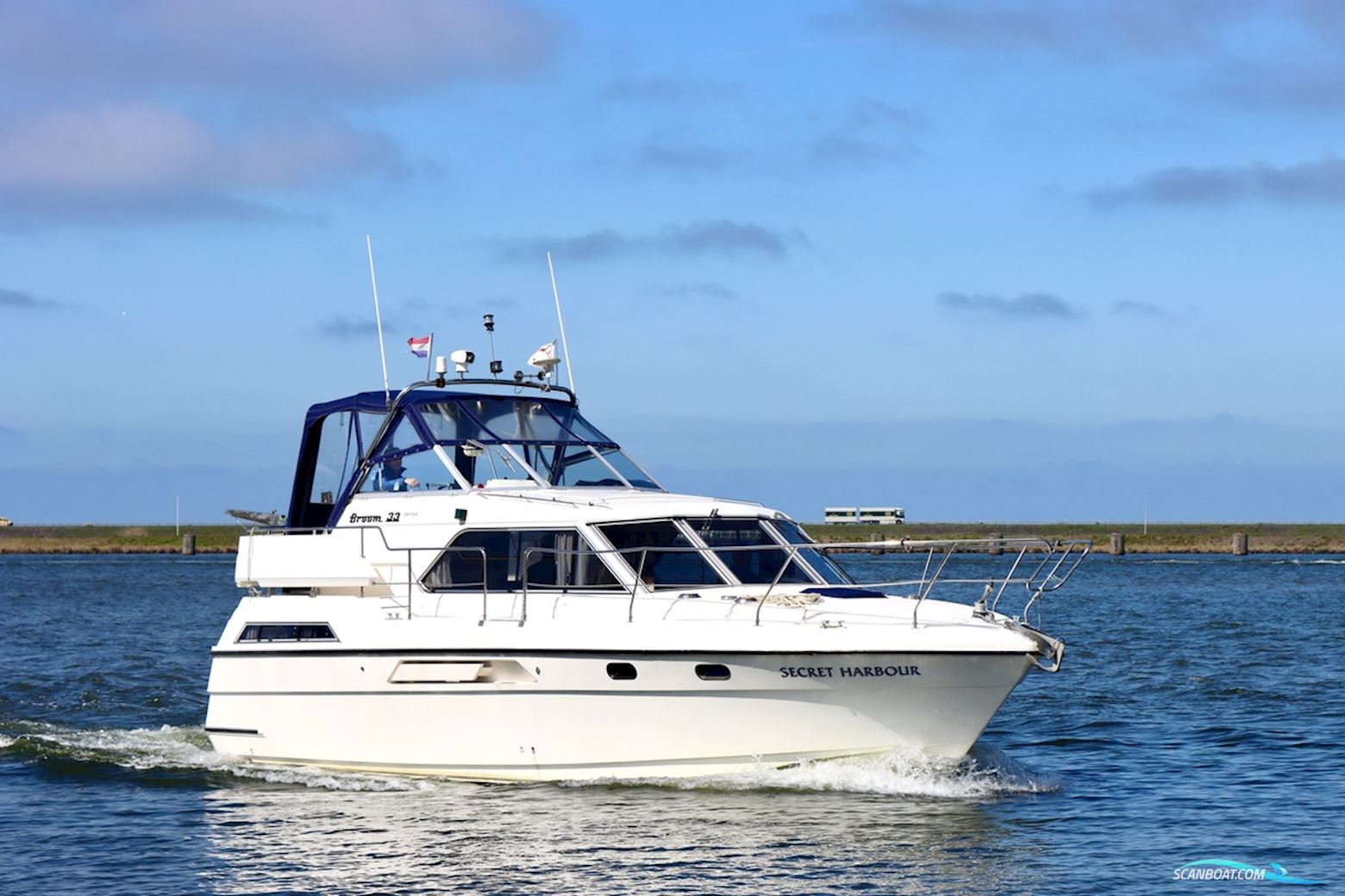 Broom 33