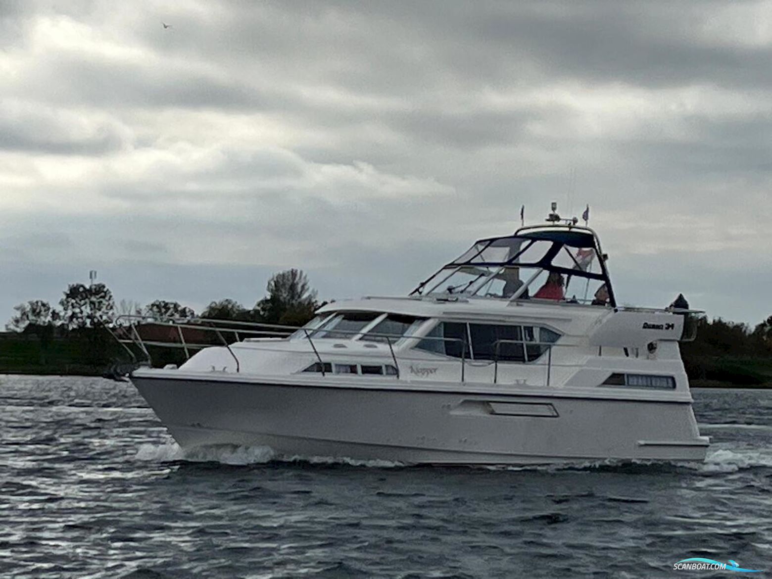 Broom 34 Ocean