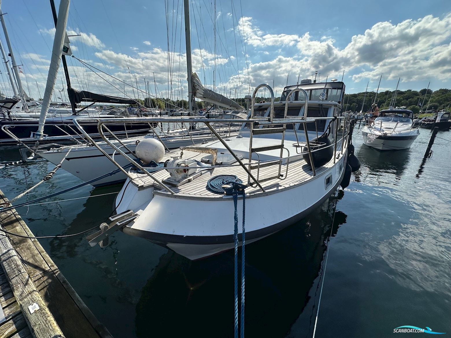 Broom 36