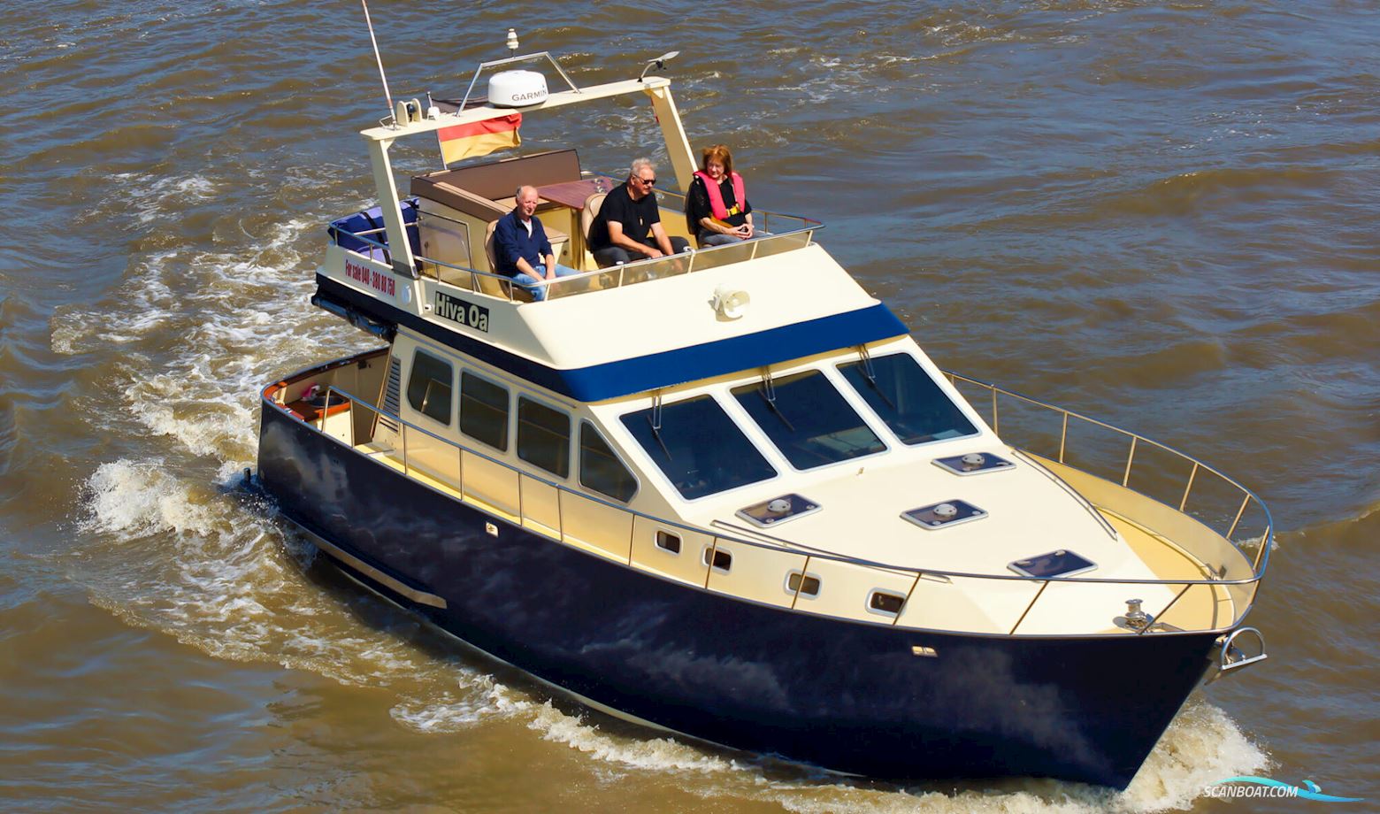 Bruce Roberts Euro 12.00 Flybridge Motorbåt 2013, med Vetus Deutz motor, Tyskland