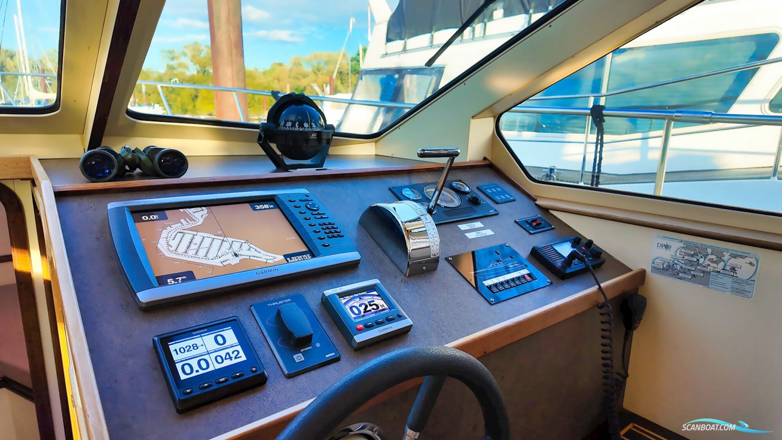 Bruce Roberts Euro 12.00 Flybridge