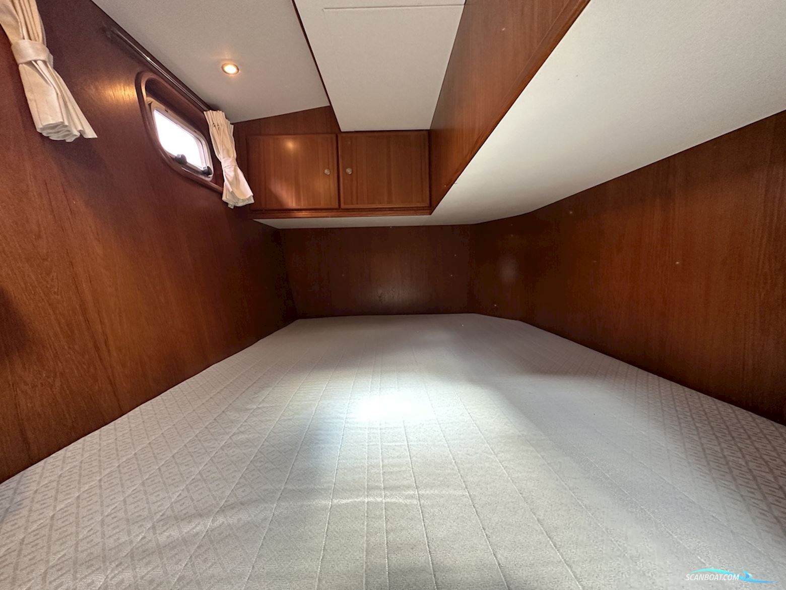 Bruijs Spiegelkotter 1280 OK