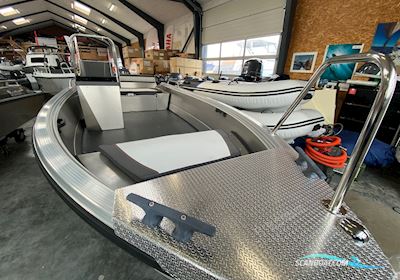 Buster M1 Sætpris Motorbåt 2025, med Yamaha F30Betl motor, Danmark