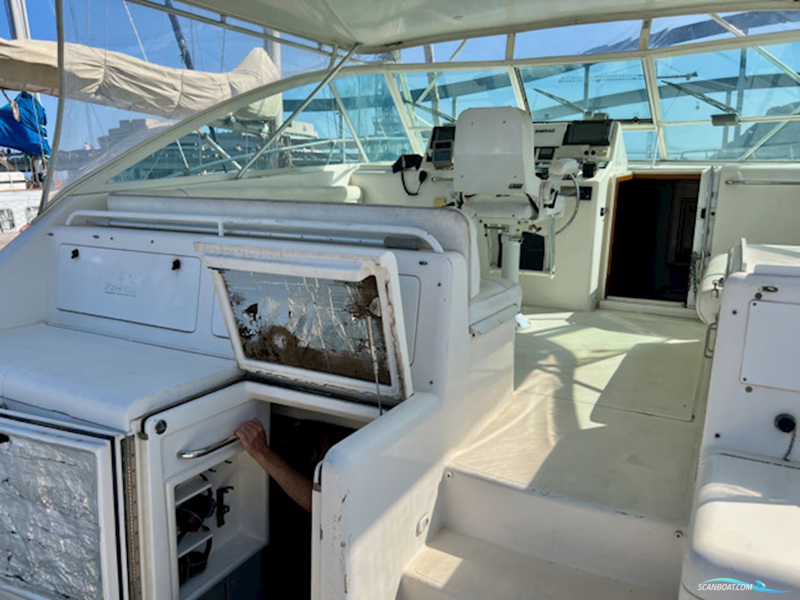 Cabo Yatchs 45 Express